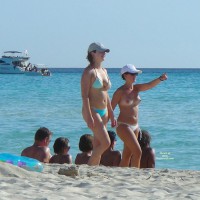 Pic #8 Beach Voyeur:&nbsp;Mallorca Beach Walk 6