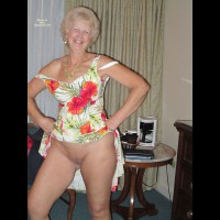 Pic #4 Mid 50 Wife
