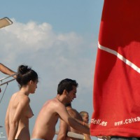 Pic #8 Topless At The Beach