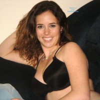 She Likes To Bee Exposed For All To See