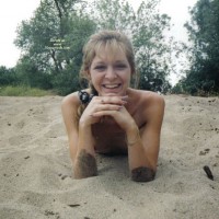 Pic #5 Niki @ The River 2