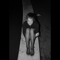 Pic #2 B&W 20 yo Legs In Tights