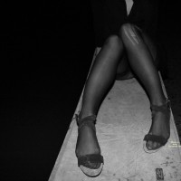 Pic #3 B&W 20 yo Legs In Tights