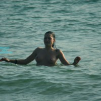 Pic #4 Gorgeous Lady Going For Swim