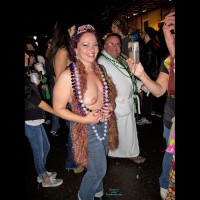 Pic #2 Never Ending Shots From Mardi Gras New Orleans 2011
