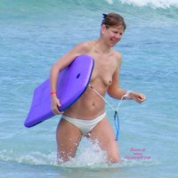 Pic #5 Topless Body Border In The Sea
