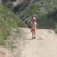 Pic #6 Li'l φhi Competes In A X-Country Race