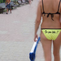Yellow Bikini With "do You Like" On Ass - Beach Voyeur