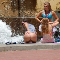 Bottomless Chick In Public - Flashing, Nude In Public