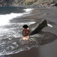 Pic #1Black Sand