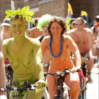 Pic #2 WNBR Bristol 19 Jun 2011 Pt 2