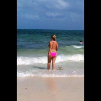 Pic #7 Mexican Beach Shots