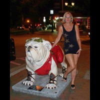 Pic #1 Suz Hanging Out In Athens - Part 2