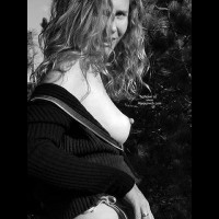 Black And White - Big Nipples, Black And White, Profile