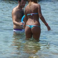 Not Only Women Who Wear G-string Are Sexy - Beach Voyeur