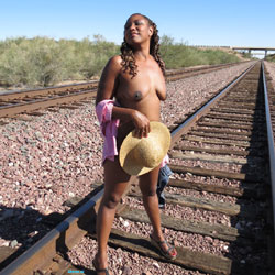 Railroad Bella - Big Tits, Ebony, Wife/Wives