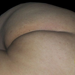 Beautiful Bubble Butt - Close-Ups