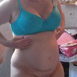 Girlfriend's Voyeur Pics - GF