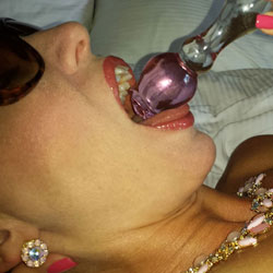 Sucking Dildo On Bed - Bed, Indoors, Lying Down, Nipples, Showing Tits, Sunglasses, Hot Girl, Sexy Boobs, Sexy Face, Blowjob, Toys