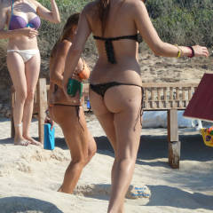 Pic #5 Italian Beach Asses..Not Nude But Good - Beach
