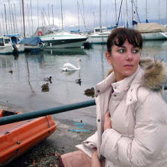 Pic #1 La Bouteille - Brunette, Public Exhibitionist, Public Place