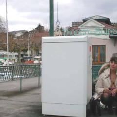 Pic #4 La Bouteille - Brunette, Public Exhibitionist, Public Place