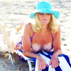 Small tits of my girlfriend - Stacy York