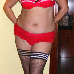 Pic #2 Lady In Red - Lingerie