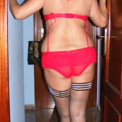 Pic #7 Lady In Red - Lingerie