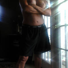 Pic #3 Sunday ... Dress Like Boy  - Wife/wives