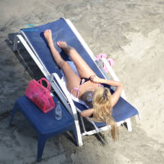 Pic #4 Holidays - Beach, Bikini Voyeur