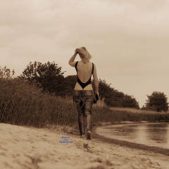 Pic #1 SeaSand - Beach, Blonde