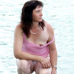 Pic #2 Outdoor - Beach, Brunette