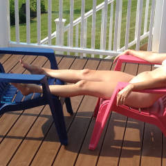 Pic #2 Enjoying The Sun - Big Tits