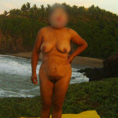 Pic #1 In Past Holidays - Beach