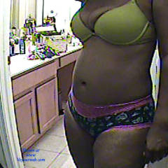 Pic #3 Unaware Ebony Babe - Caught On Camera - Big Tits, Ebony, Wife/wives