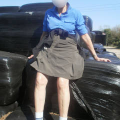 Pic #3 BubblySally Out For One Of Her Walks - Wife/wives