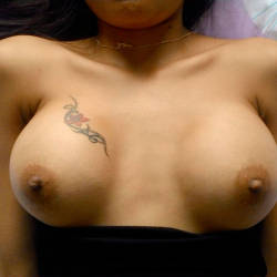Medium tits of my wife - Spicy pae