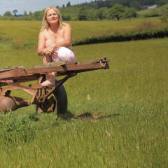 Pic #6 Down On The Farm - Big Tits, Blonde