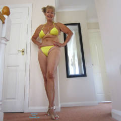 Pic #2 Linda Erotically In Yellow Bikini And Heels - High Heels Amateurs, Blonde, Bikini Voyeur, Big Tits, Mature
