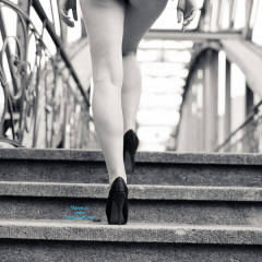 Pic #3 Hottest Legs In Berlin