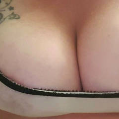 Pic #4 Wet White Tank Top - Wife/wives, Big Tits, Wet Tits