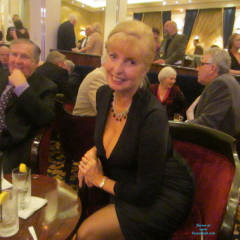 Pic #1 Crossing To New York With A Queen - Big Tits, Redhead