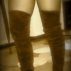 Pic #3 Roma In Boots - Lingerie