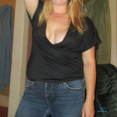 Pic #4 What I'm Wearing On Vacation - Big Tits, Redhead