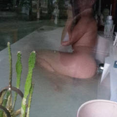 Pic #5 Bathtime - Big Tits, Wife/wives