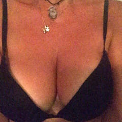 Pic #1 Whatsapp Surprise - Big Tits