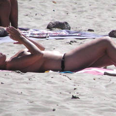 Pic #3 Summer - Beach, Brunette