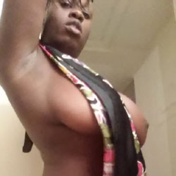 Pic #4 Pure Dark Chocolate Legs...Melts In Your Mouth - Ebony