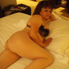 Pic #3 Erotics - High Heels Amateurs